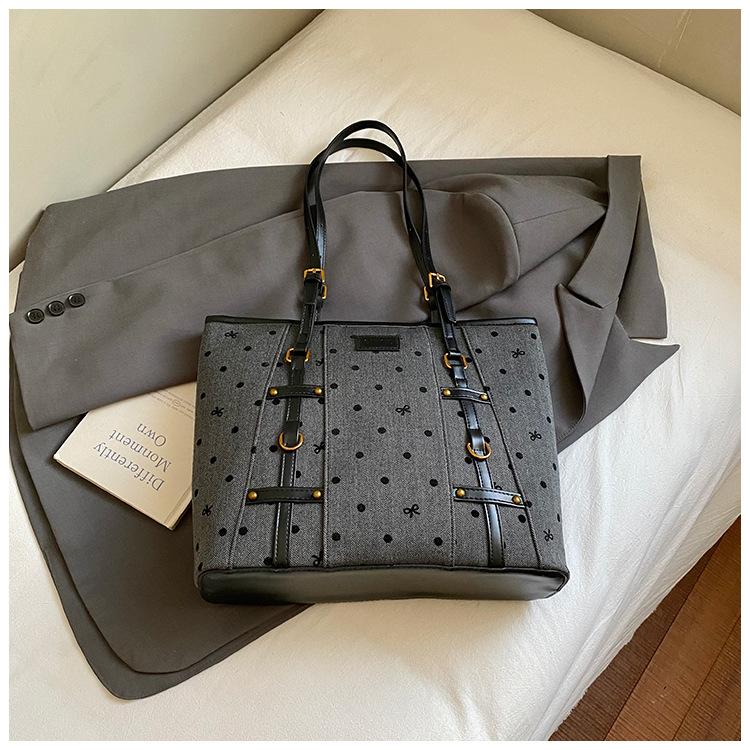 Женская сумка на плечо большой емкости, новая, с бантом, в горошек, нишевая, повседневная, с темпераментом, сумка-ведро, тоут