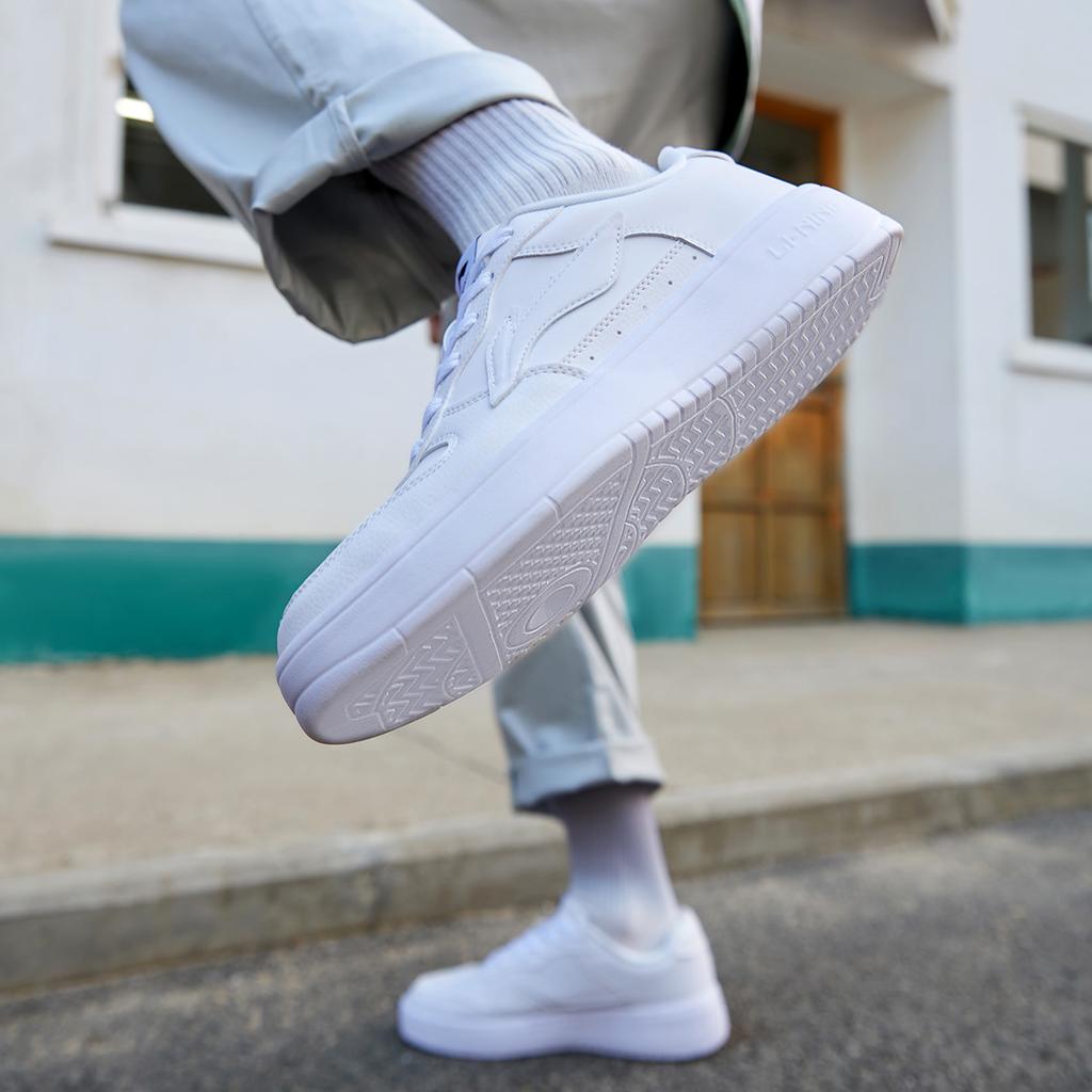 Li Ning Floating Boat Slip Resistant, Abrasion Resistant, Breathable, Height Increasing Low top Skateboard Shoes Men's AGCS419-1