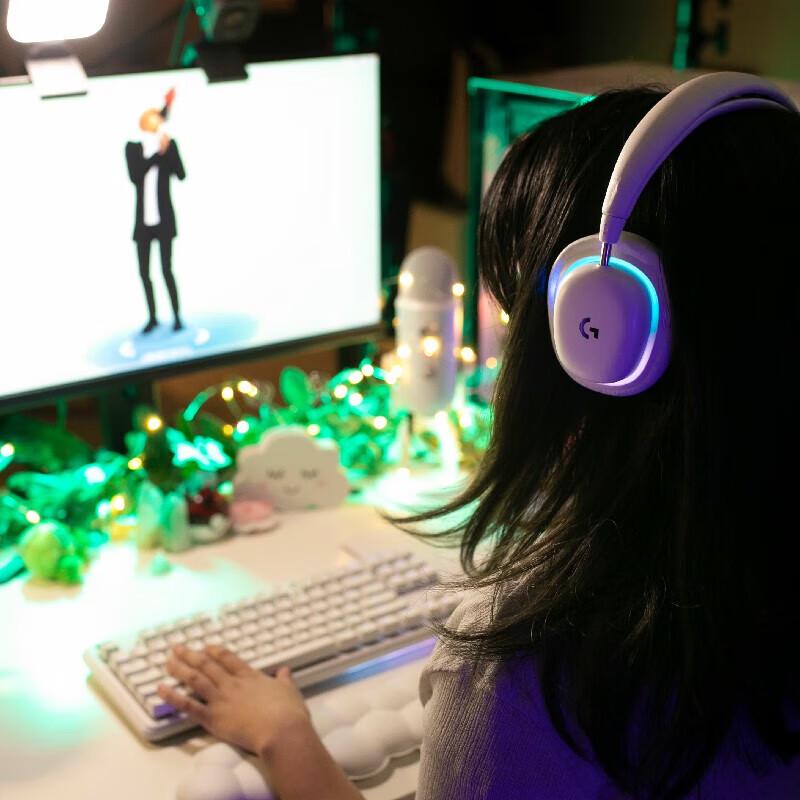 Logitech G735 Aurora Wireless Gaming Headset
