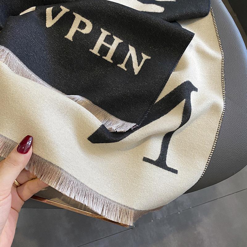 Letter Flower Scarf Autumn and Winter New Style European and American Style High End Outer Windproof and Warm Imitation Cashmere Shawl Scarf