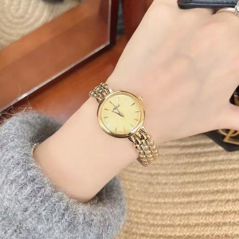 Steel Belt Watch Small Dial Female Fritillary Surface Simple Classic Female Watch