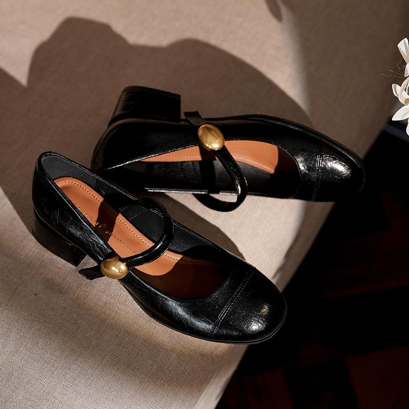 

Туфли Мэри Джейн в стиле ретро из потрескавшейся кожи, женские, с круглым носком, на толстом каблуке с отделкой, одинарные туфли, маленькие кожаные туфли, мягкая поверхность 35 чёрный