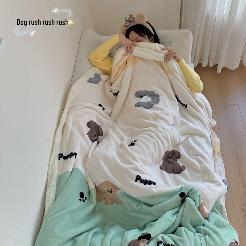 Cozy Lamb Fleece Blanket - Soft, Warm Shawl for Office, Sofa, or Dorm Naps.