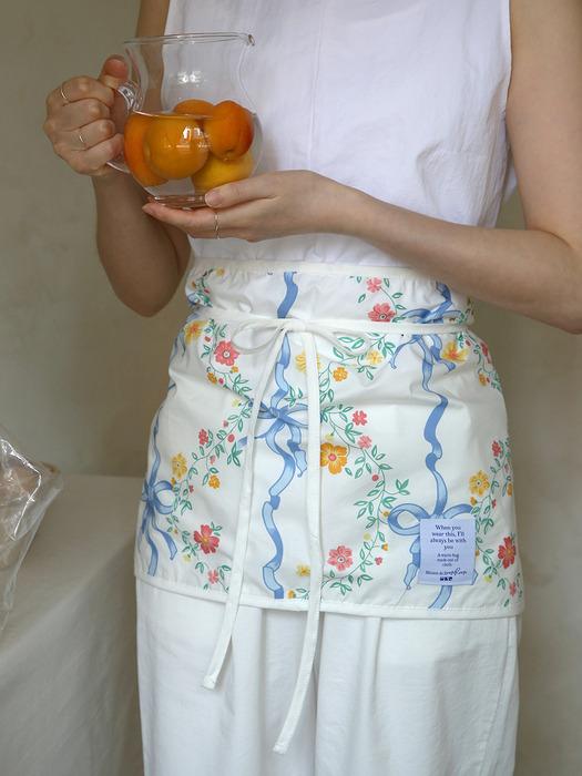 MAISON DE ROOMROOM Romantic Holiday String Apron String Apron