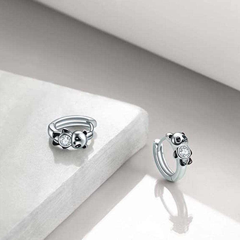 1 Pair of Panda Ear Buckles Cute Chubby Red Panda Summer Temperament