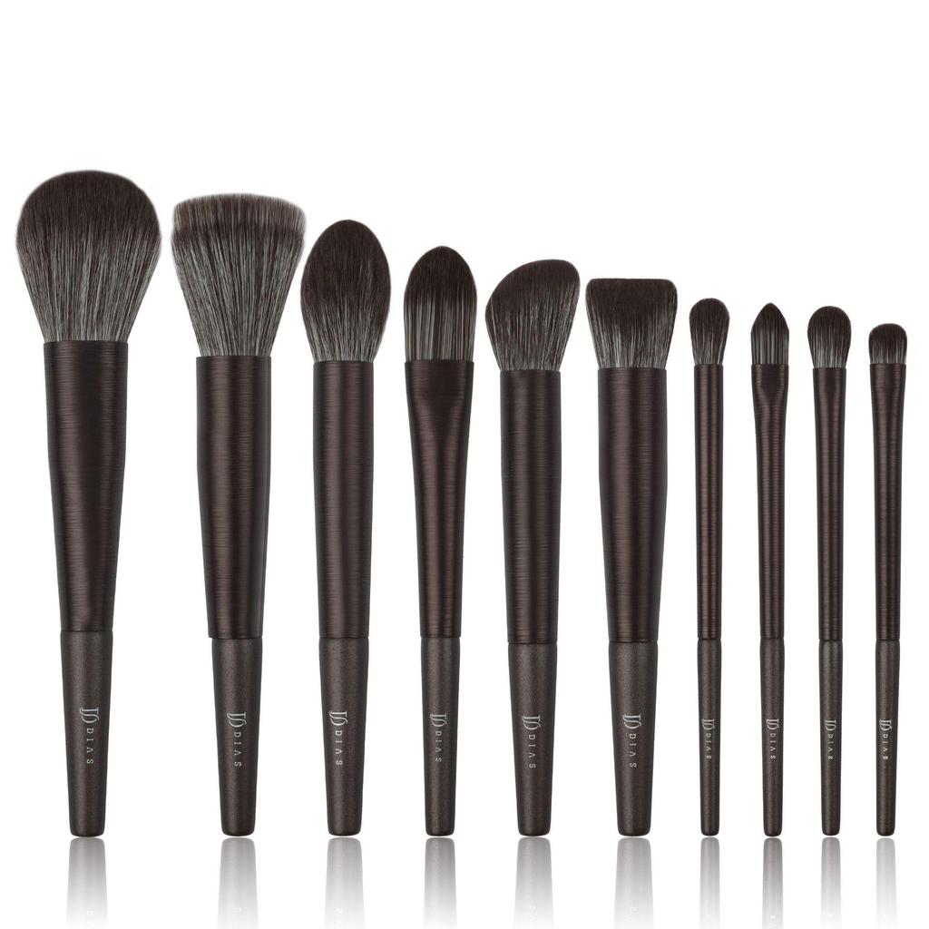 10-Piece Soft Bristle Makeup Brush Set: Powder, Blush, and Eyeshadow Brushes