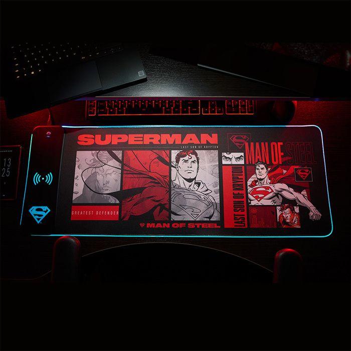 Numskull - DC Comics - Tapis de souris de jeu XXL et chargeur sans fil Superman