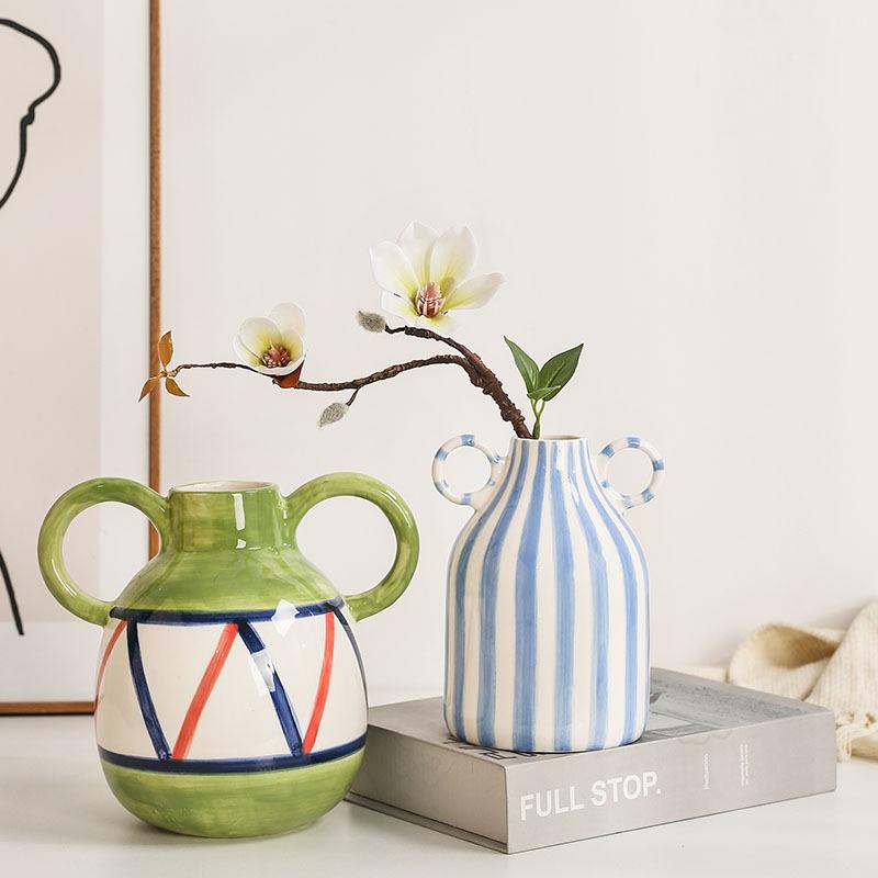 Vaso de flores de cerâmica pintado à mão, enfeite de mesa, decoração para casa, vaso de rosto de desenho animado com alça dupla