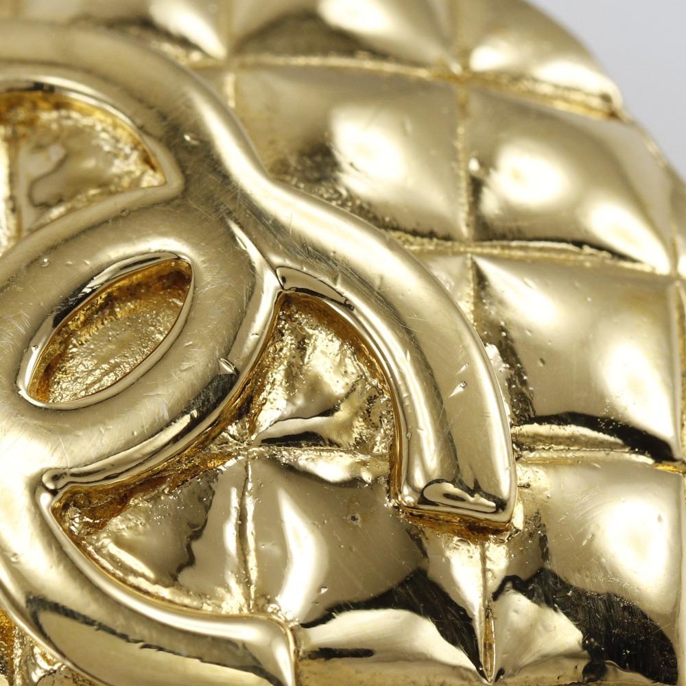 Chanel COCO Mark Matelasse Earring Vintage Plated Gold 39.8g Women Used