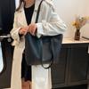 Tote Bag Women's 2025 New Large-capacity Commuter Bag Autumn Niche Design Shoulder Bag Simple Class Bag