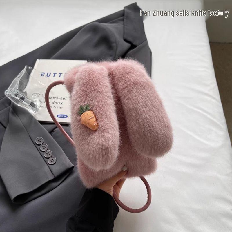 Módní plyšová crossbody taška 2024 - Roztomilý design králíčka, ideální na podzim/zimu