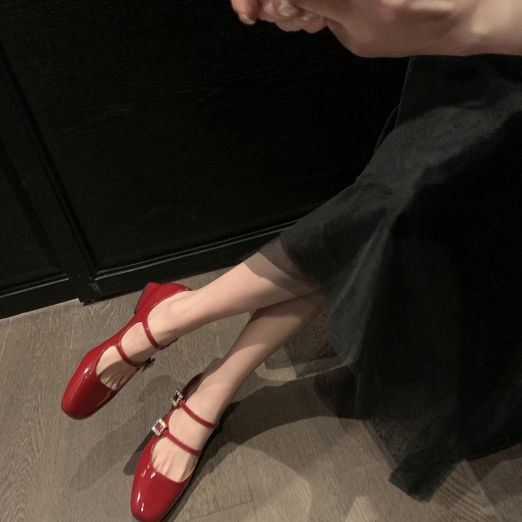 43 large size rhinestone square buckle sandals summer new summer retro flat Roman shoes niche premium muller shoes