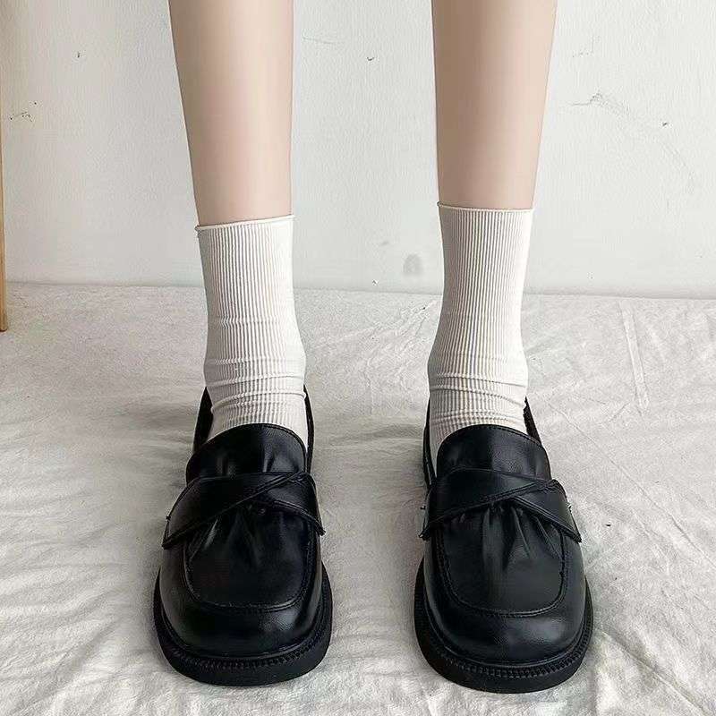35-43 Large size women's shoes 41 Wide feet Fat feet Mary Jane single shoes Autumn British style black small leather shoes Loafers 42