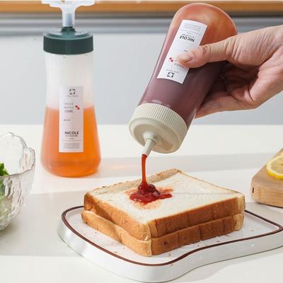 Kitchen Supplies Squeeze Sauce Bottles Refillable with Sealing Lid Graduated Squeeze Bottle Ketchup Cruet Plastic Oil Bottle