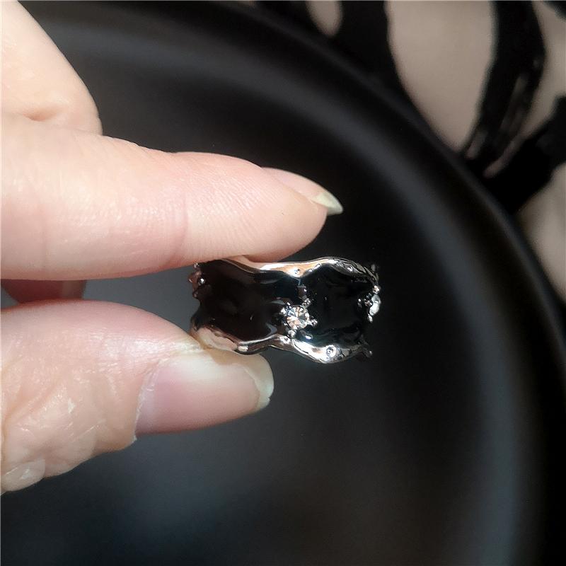 Gothic Punk Black Crystal Heart Love Red Cross Geometric Drip Oil Opening Ring Y2K Grunge Cool Hip Hop Jewelry Emo Accessories