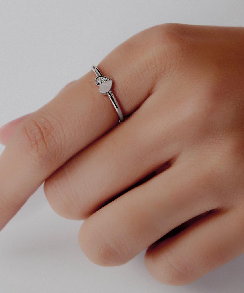 Helene Jewelry Silver 925 Half Heart Cubic Miss Ring (Type B)
