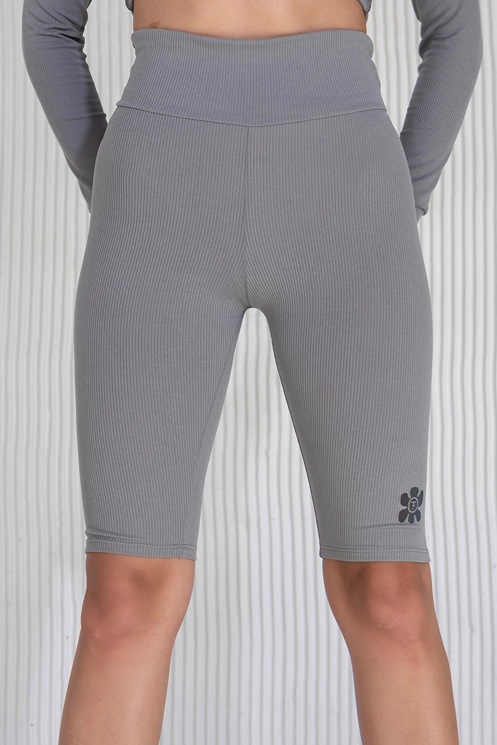 

Шорти Totalfit (90127) 42(S) сірий