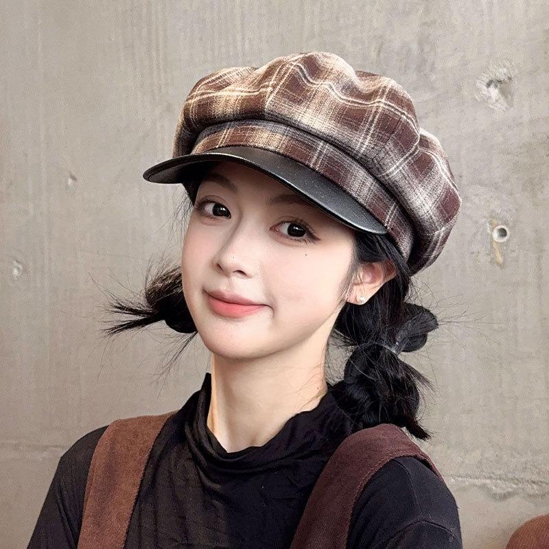 Retro Plaid Octagonal Hat Women's Autumn and Winter Versatile Face Small Warm Painter Hat Fashion Literary Newsboy Hat