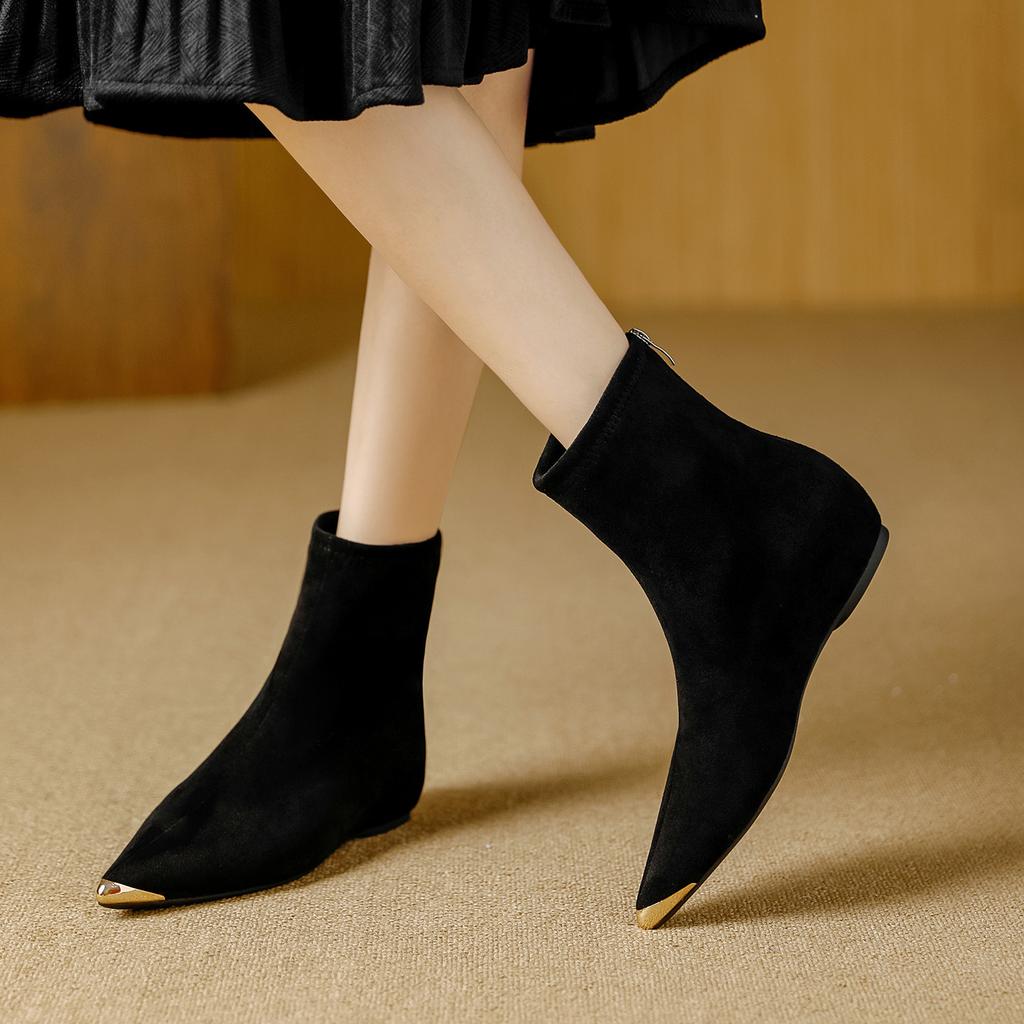 Suede Inner Height Increase Pointed Short Boots Women's Autumn and Winter New Models Are Not Tired of Feet Anti-kick Metal Head Versatile Elastic T