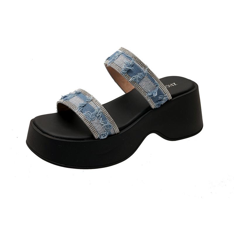 

High-heeled one-word slippers for women s outer wear 2025 summer new square-headed open-toed casual fashion muffin thick-bottomed cool slippers 35 чорний