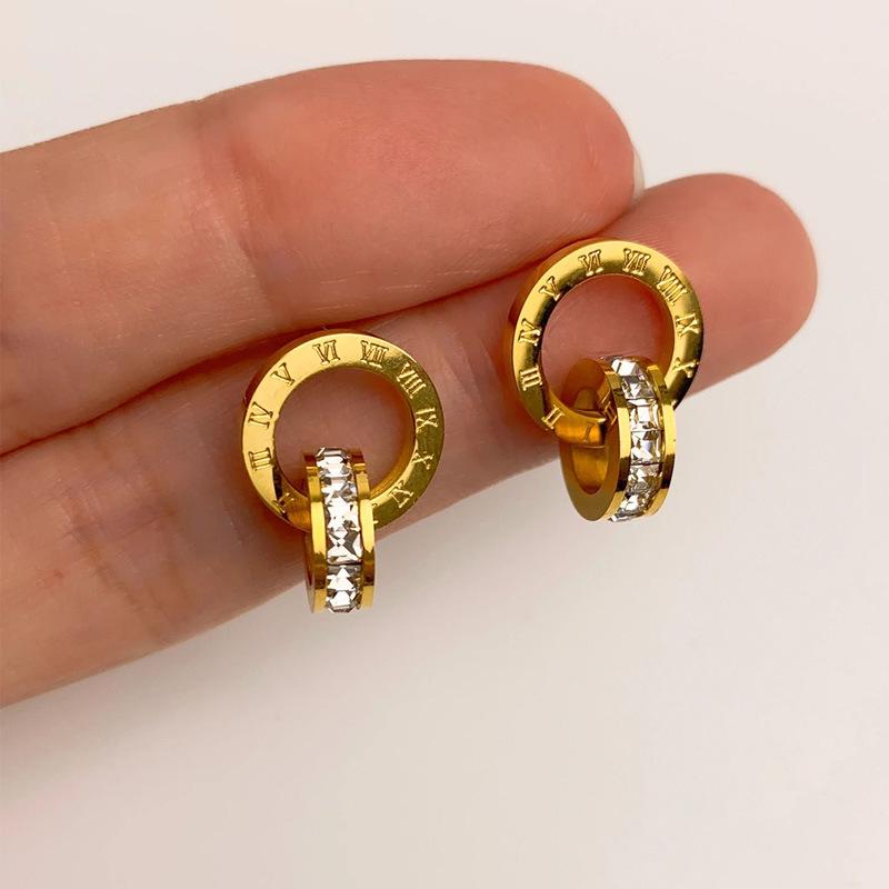 Diamantbesetzte, ineinandergreifende römische Ziffern-Creolen mit Zirkonia-Hängern für Damen