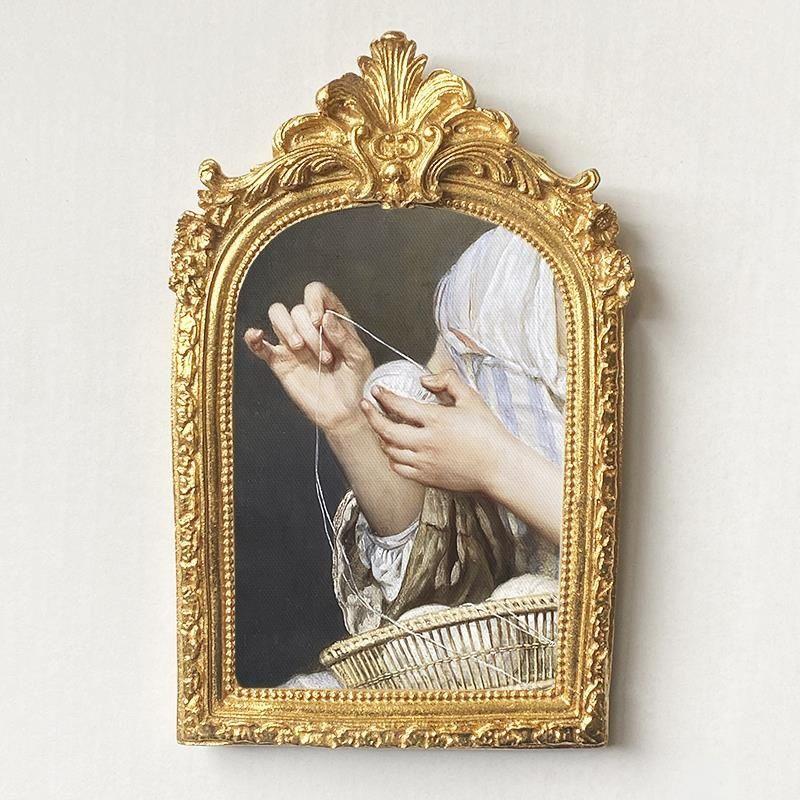 6-inch Vintage Gold Carved Photo Frame Painting Resin Wall Mural Crafts Home Room Desktop Decor Cafe Hotel Wall Accessories Art