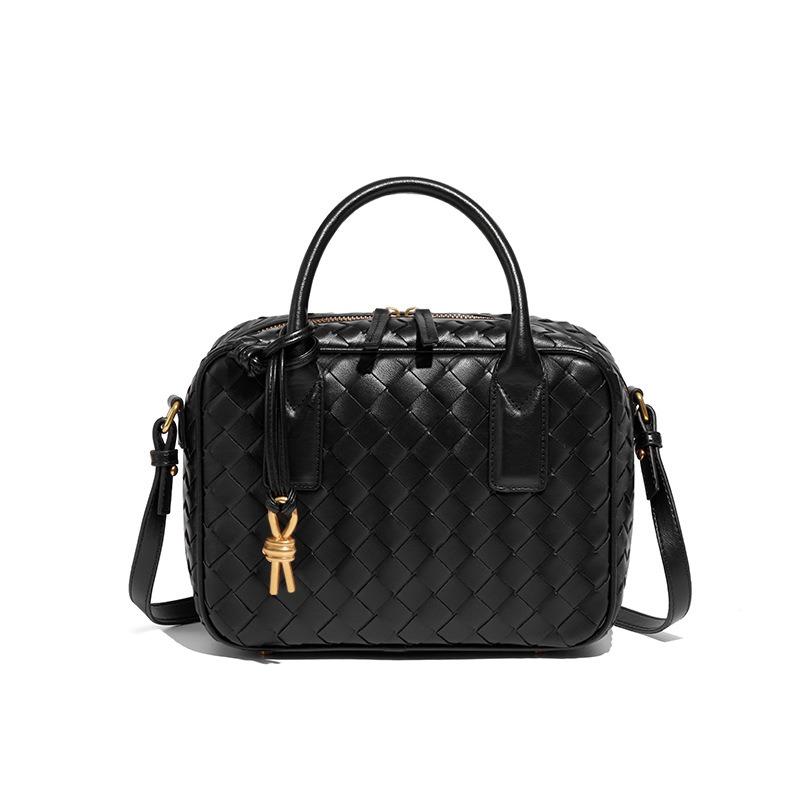 Ručně tkaná taška Módní kabelka pro ženy Taška na jedno rameno Crossbody Polštářová taška