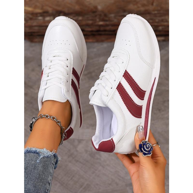 Women's Spring-Autumn Lace-Up Gump-Style Casual Sports Shoes, Versatile Training White Footwear, Available In Large Sizes.