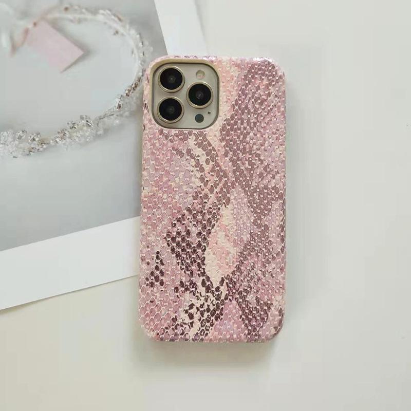 Suitable for Apple 15promax Phone Case with Snake Skin Pattern, IPhone14 Anti-drop 13 Creative 12 Half Bag 11xr