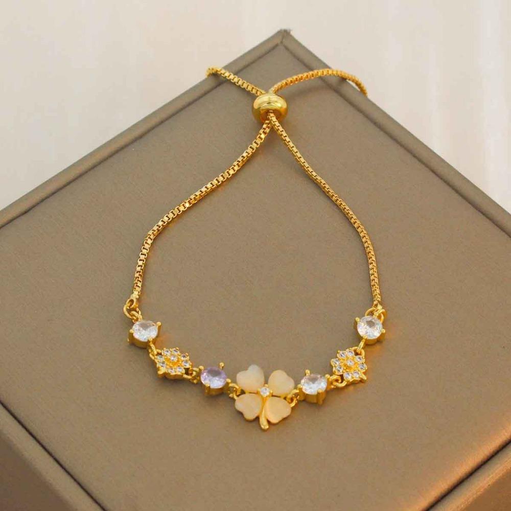 Necklace Women Do Not Fade Summer Small Cute Temperament Titanium Steel Necklace Versatile High-end Jewelry Simple Collarbone Chain