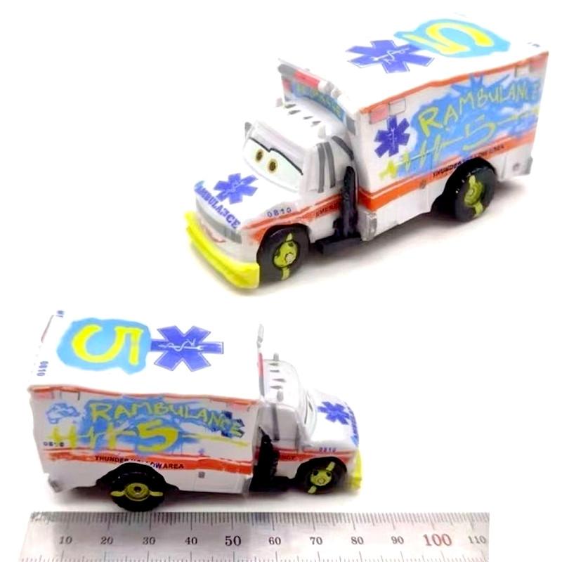 Disney Pixar Cars 3 Dr. Danno Rambulance Racing Mr. Arvy Macchina Giocattolo per Bambini Modello Giocattolo in Lega Regalo per Bambini
