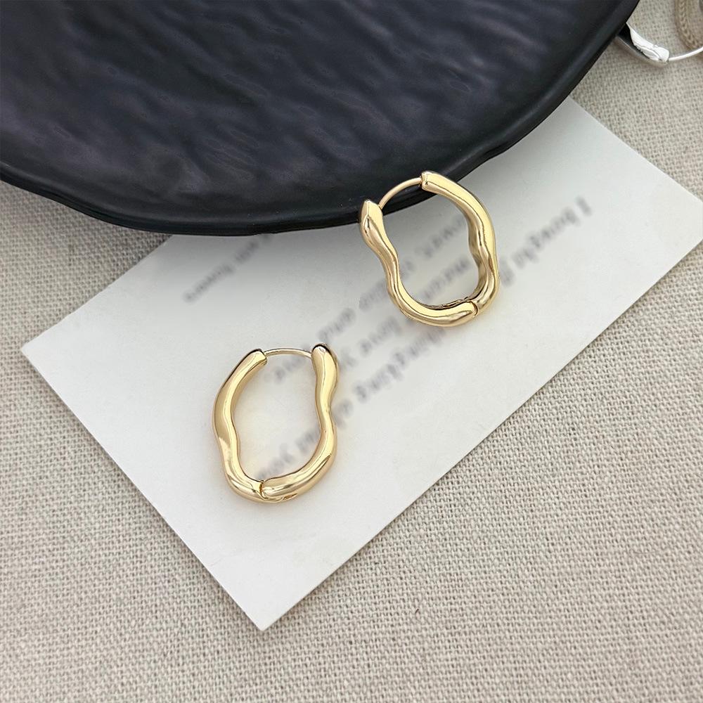 Luxury Gold Hoop Earrings for Women - Unique Design with Versatile Style