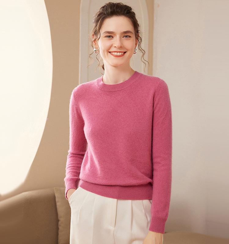 Women's Plus Size Cashmere Sweater - Round Neck, Loose-Fit, Knitted Pullover for Autumn and Winter