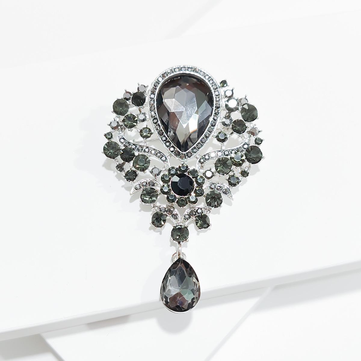 

Європейсько-американська класична кришталева брошка для жіночої моди - Висококласна акцентна шпилька-корсаж