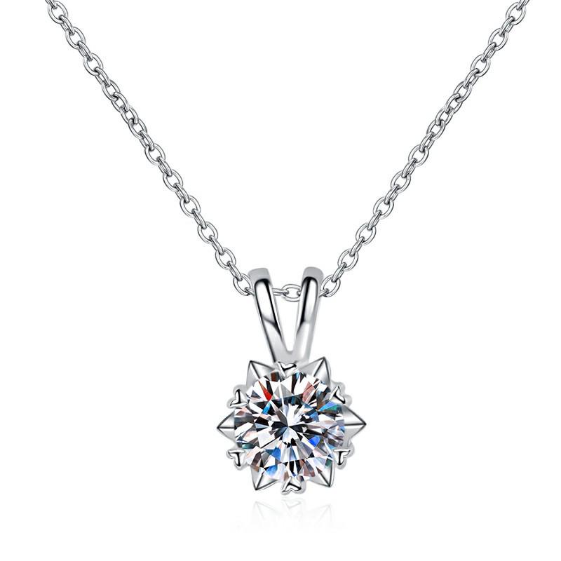 

S925 Sterling Silver Snowflake Pendant Necklace - Women s Fashion Moissanite Clavicle Chain