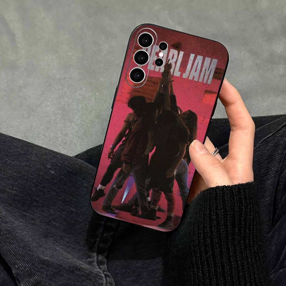 Band Pearl Jam Fashion Phone Case For Samsung S25,S24,S21,S22,S23,S30,Ultra,S20,Plus,Fe,Note,10,9,5G Black Cover