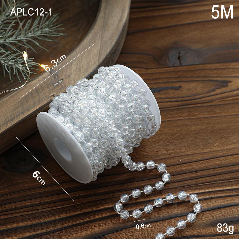

Прозрачная пластиковая цепочка для елочных украшений с бусинами