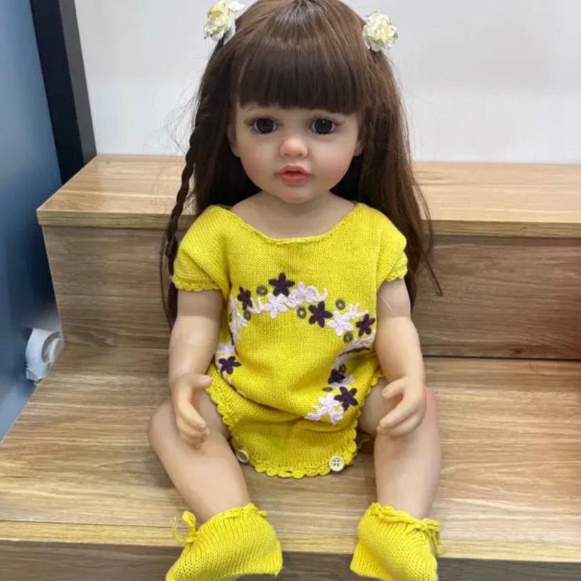 55cm Realistic Full Silicone Reborn Doll Betty