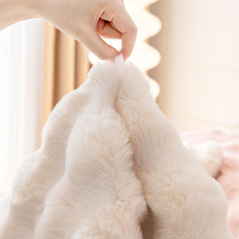 Rabbit Plush Sofa Cushion Winter Thickened Fleece Cushion Non-Slip Leather Sofa Cover Cover Cloth