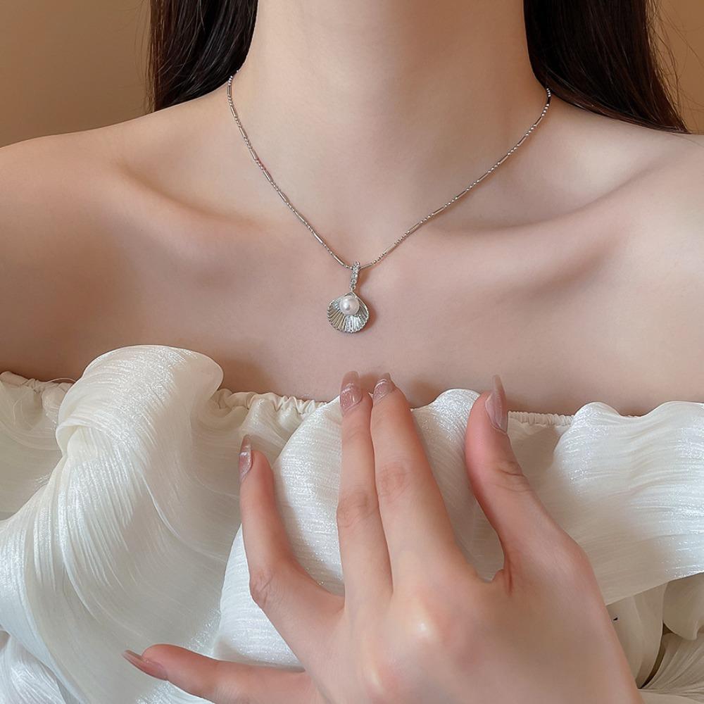 Beach Sea Series Bohemian Starfish Choker Shell Pearl Shell Pearl Chain Necklace Girls Couple