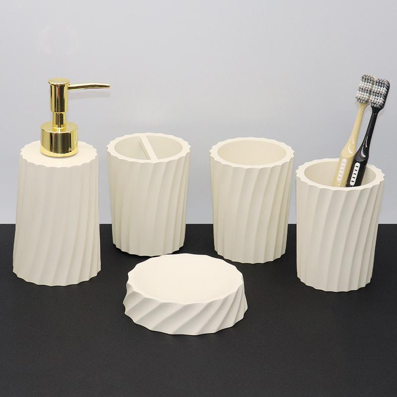 Modern Black and White Striped Ceramic Lotion Bottle Shampoo Pump Dispensing Bottle Rinsing Cup Soap Dishes Bathroom Accessories