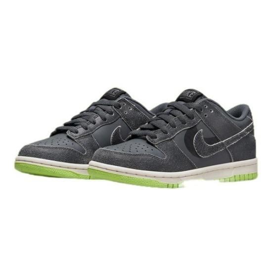 

Nike Dunk Low SE Хэллоуин Котел DQ6215-001 EU 36.5 серый