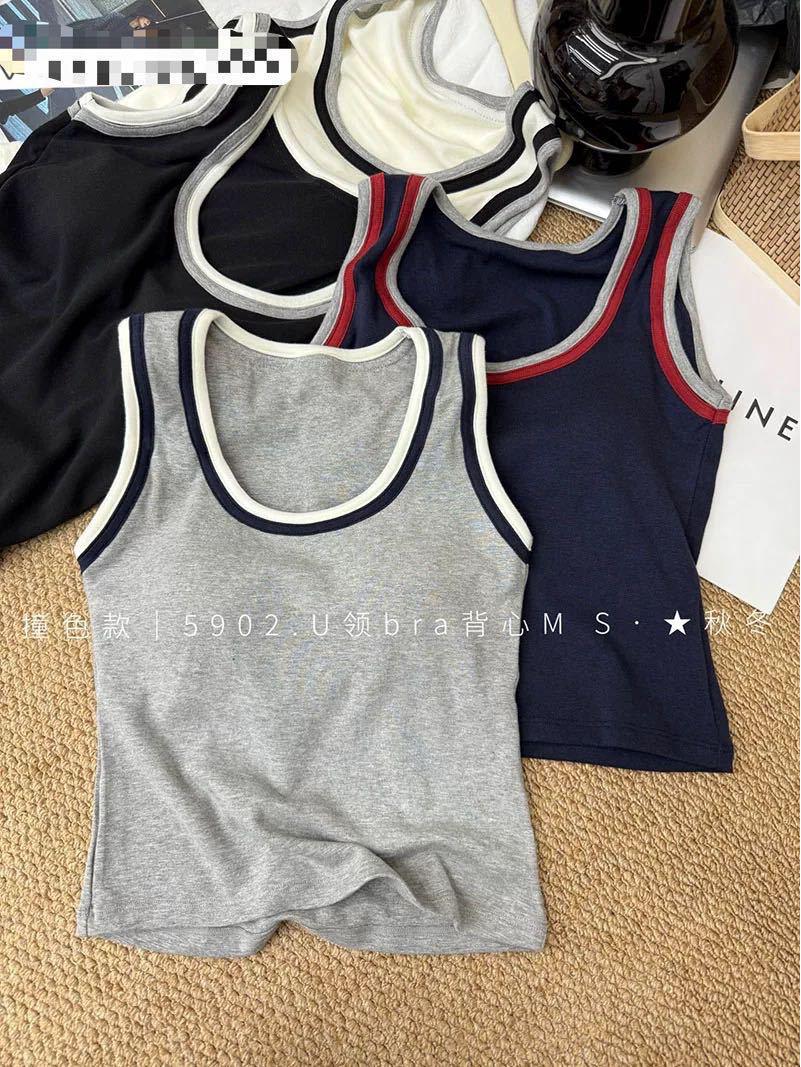 

Топ-майка на бретелях облегающего силуэта в осеннем темно-синем цвете в рубчик, с красивой спинкой One Size: 80-120