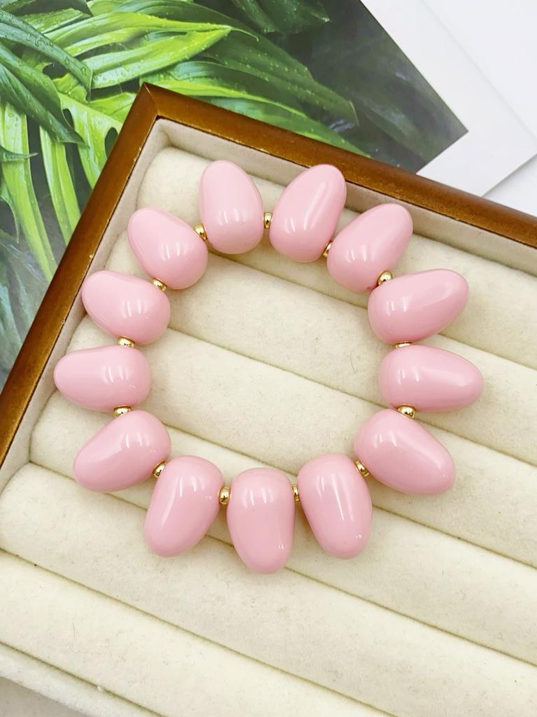 Candy colored droplet acrylic bracelet suitable for women's daily wear