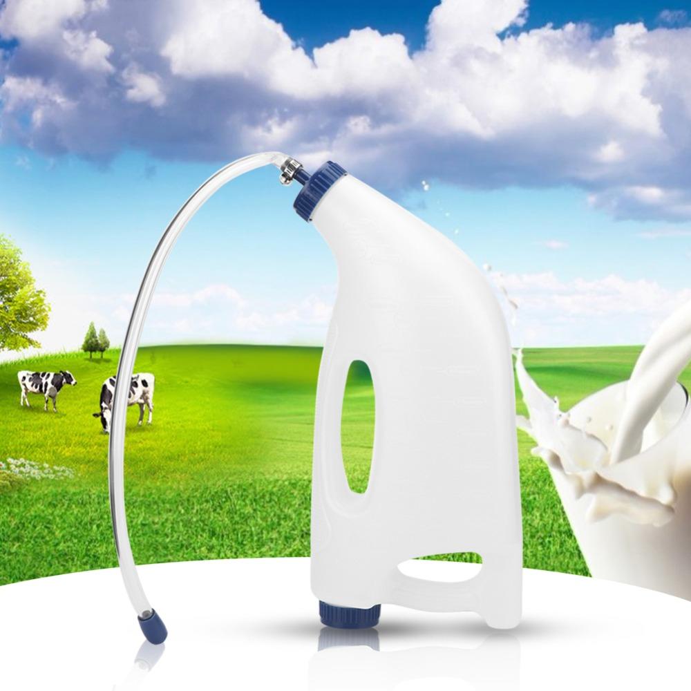 PE Farm Animal Bottle Thickening Handle Milk Feeding Bottle Easy Clean Calf Feeding Bottle Calves