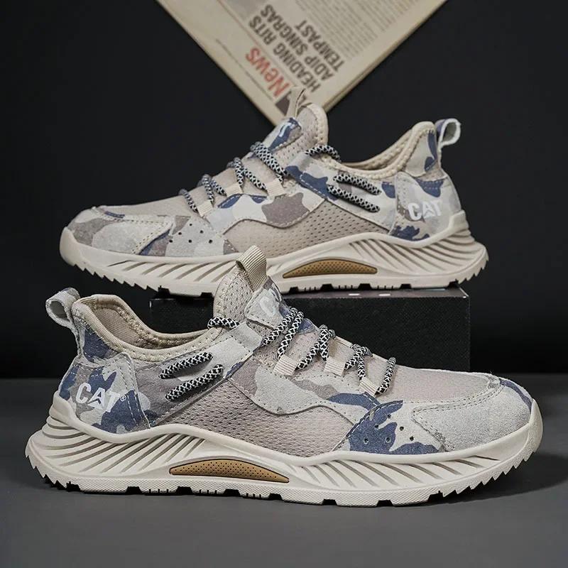 

Модні чоловічі камуфляжні кросівки на шнурівці. Високоякісні нековзкі повсякденні кросівки на відкритому повітрі. Легкі дихаючі кросівки для ходьби. 44
