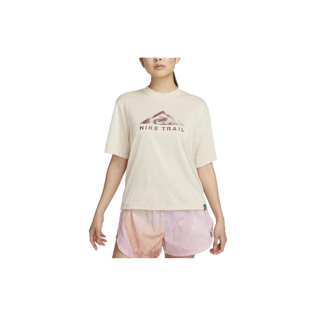 New Nike T-Shirt Women's Sand Pile White DX7897-126