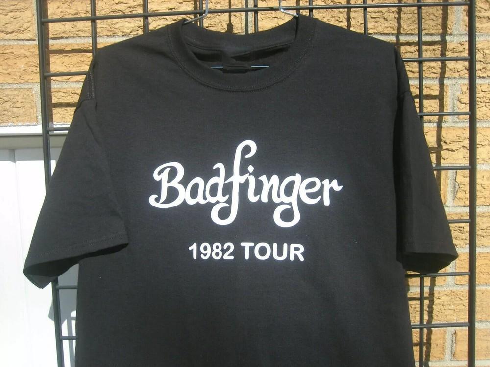 Badfinger band 1982 Short Sleeve  Full Size S-5XL Unisex T-Shirt M