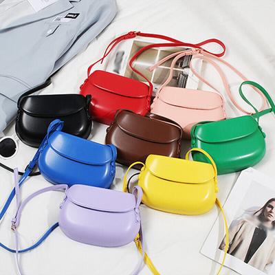 Mode Bonbonfarbe Einzelne Schulter Umhängetasche Luxus Kleine Handtasche Vintage Satteltasche Hartschalen-Tasche