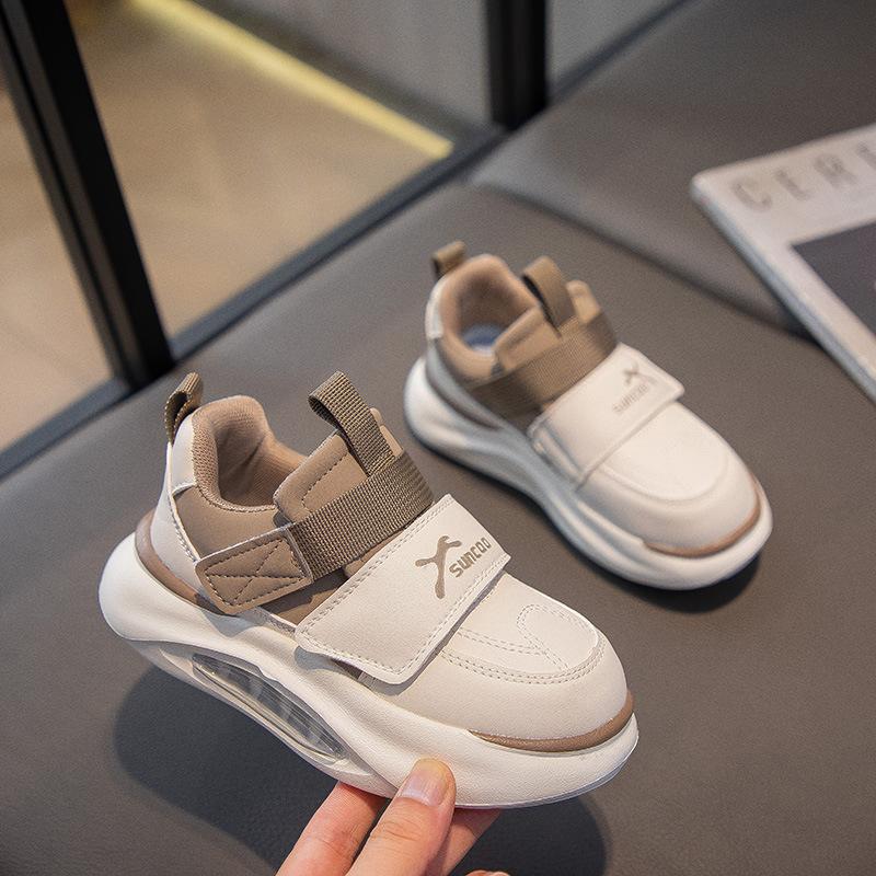 

Обувь для девочек кроссовки весна и осень новые детские кожаные нескользящие средние и старшие дети мягкая подошва легкие папины туфли 37 хаки